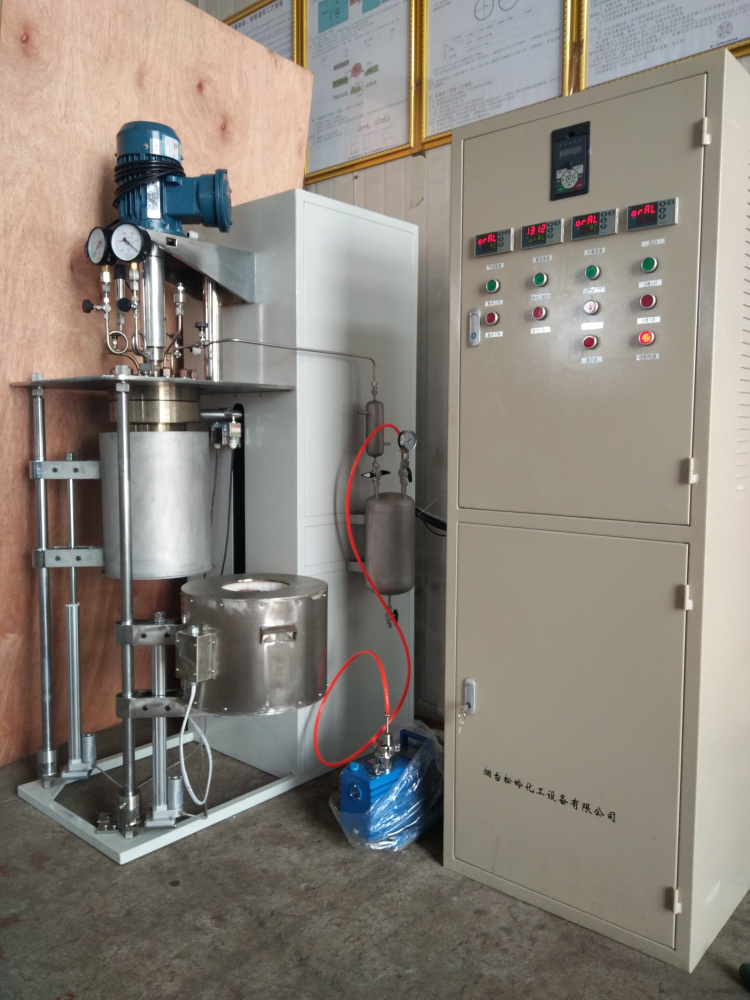 DFCF系列-釜體電動升降翻轉、加熱爐和水槽電動升降并可側移3